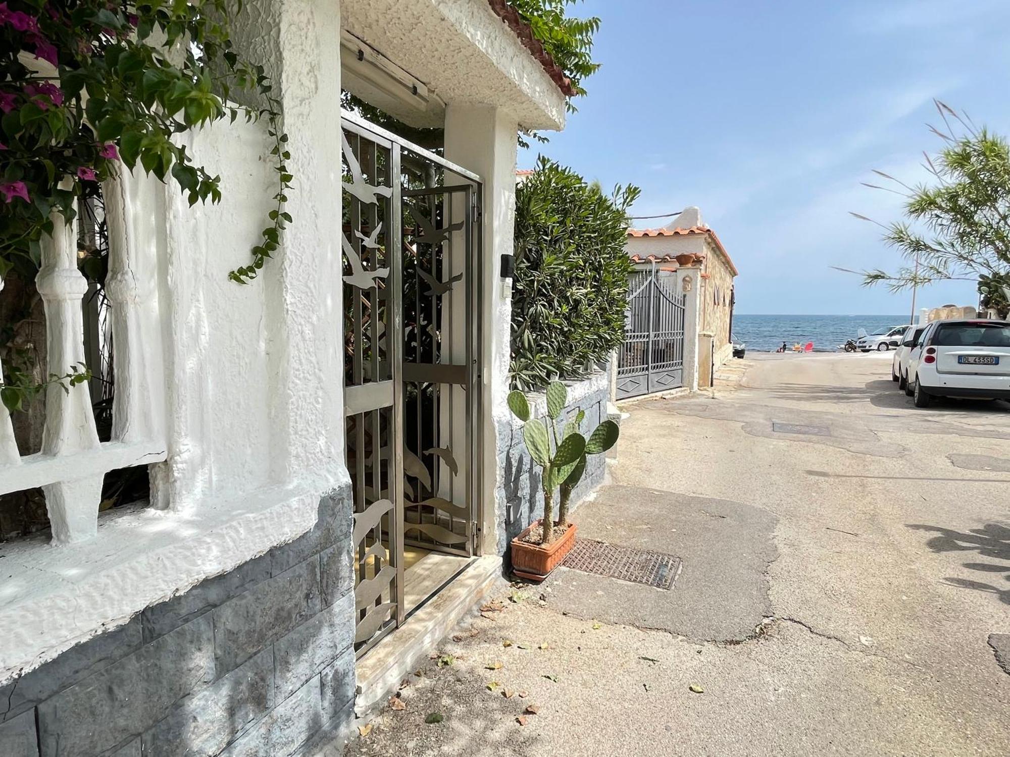 La Villetta Sul Mare Бари Экстерьер фото